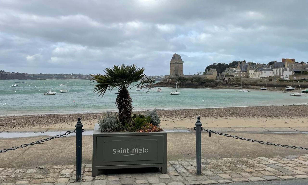 Апартаменты Chez Trotro Saint-Pierre-de-Plesguen Экстерьер фото